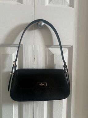 Kate Spade Black Leather Shoulder Bag with Gold Plaque NWOT